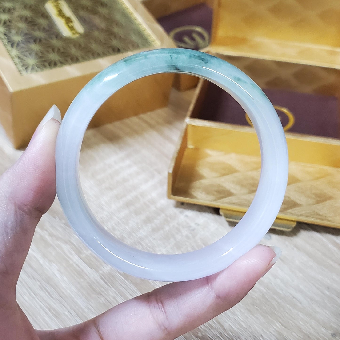 High Quality 48–72mm Natural-Colour Jade White Green Black YingMart Jadeite Bangle Gift for Her Grandma Mens Mother Feng Shui Sister