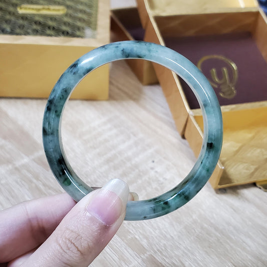 High Quality 48–72mm Natural-Colour Jade White YingMart Bangle Bracelets Burmese Gift for Her Grandmother Sister Mom Mens Feng Shui