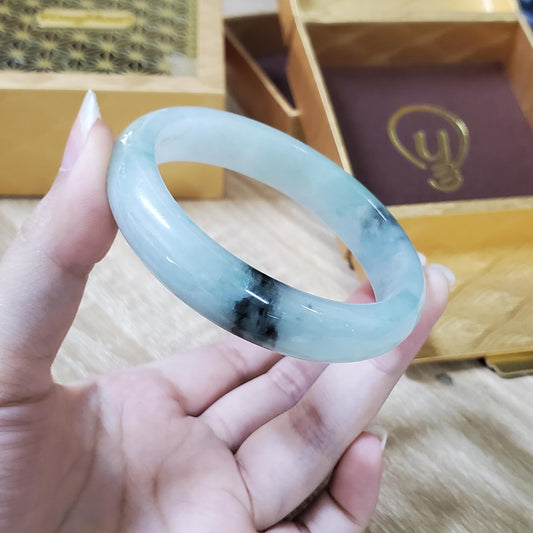 High Quality 48–72mm Natural-Colour Jade White to Light Green YingMart Bangle Gift for Mom Grandma Sister Mens Feng Shui Personalized