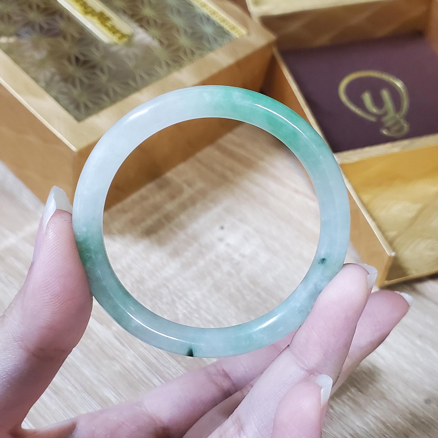 High Quality 48–72mm Natural-Colour Jade Green White Bangle Bracelets Gift for Her Mom Grandma Feng Shui Personalized Jewelry