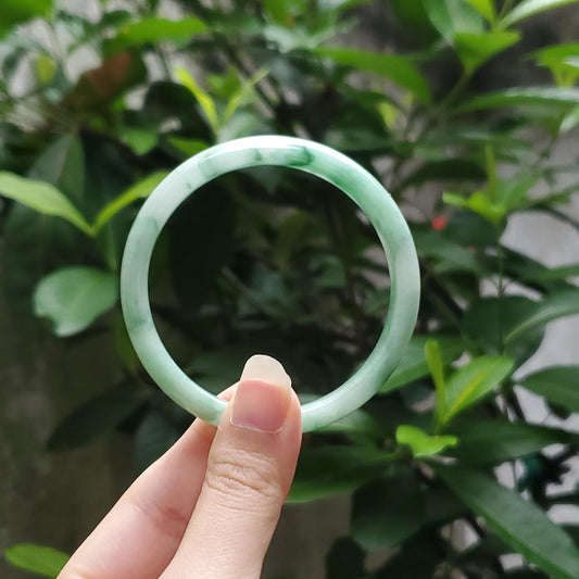 High Quality 48–72mm Jadeite Jade White to Green YingMart Bangle Gift for Her Mom Sister Grandma Mens Feng Shui Personalized
