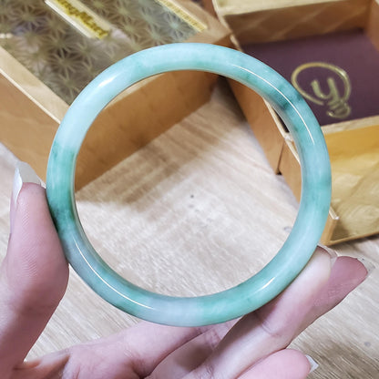 High Quality 48–72mm Jadeite Jade White to Green YingMart Bangle Gift for Her Mom Sister Grandma Mens Feng Shui Personalized