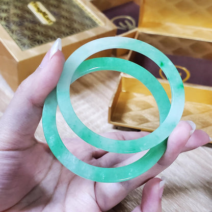High Quality 48–72mm Natural-Colour Jade Green White Bangle Gift for Her Mom Grandma Feng Shui Personalized Bracelets Jewelry