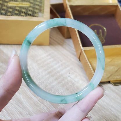 High Quality 48–72mm Natural-Colour Jade White Green YingMart Bangle Bracelets Gift for Her Grandma Sister Mom Mens Feng Shui Personalized