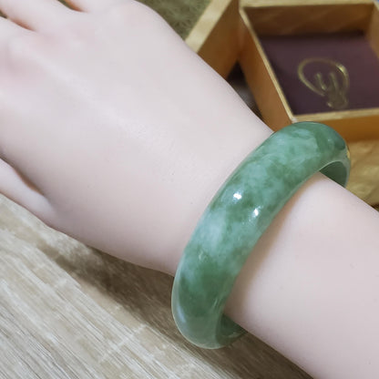High Quality 48–60mm Jadeite Jade Olive Green YingMart Bangle Grandma Gift for Her Sister Mens Personalized Feng Shui Jewelry