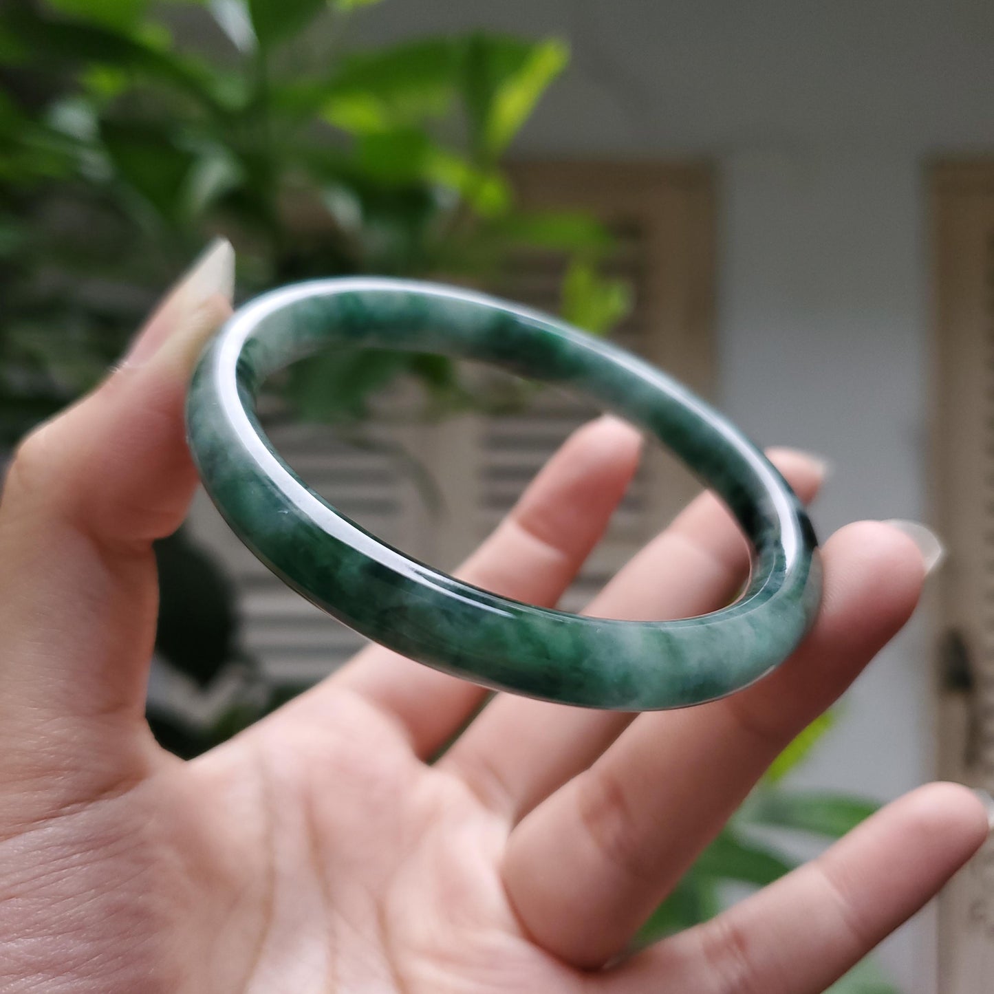 High Quality 48–72mm Natural-Colour Jade White to Green with Black Spot YingMart Bangle Gift for Mom Sister Mens Feng Shui Personalized