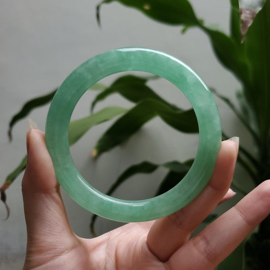 High Quality 48–72mm Jadeite Jade Light Green to Green YingMart Bangle Bracelets Gift for Her Mom Sister Grandma Feng Shui