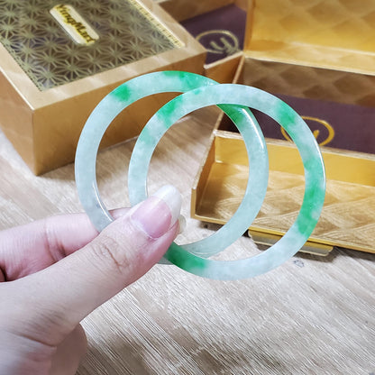 High Quality 48–72mm Natural-Colour Jade Cert No. B White Green YingMart Jadeite Bangle Burmese Gift for Her Sister Mother Grandma