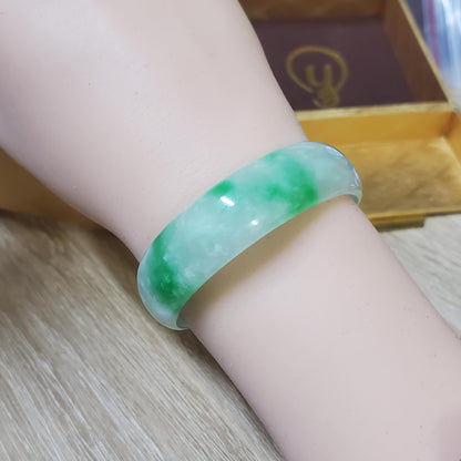 Baby Size 45–47mm Jadeite Jade White Green YingMart Bangle Bracelets Burmese Gift for Her Grandma Mother Sister Mens Feng Shui Personalized