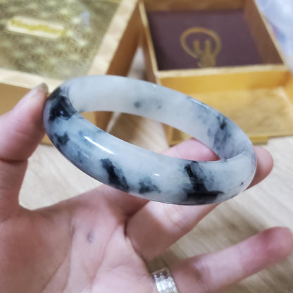 High Quality 48–72mm Jadeite Jade White Floating Black Veins YingMart Bangle Gift for Her Grandma Sister Mom Mens Feng Shui