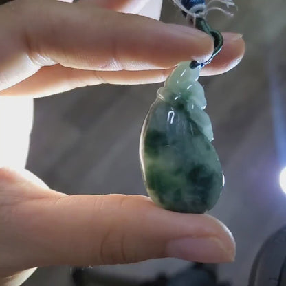 Yingmart Fei Cui Money Bag Jade Pendant 100% Genuine Jadeite Real Jade Type A Grade A Hand Carved