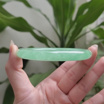 High Quality 48–72mm Jadeite Jade Light Green to Green YingMart Bangle Bracelets Gift for Her Mom Sister Grandma Feng Shui