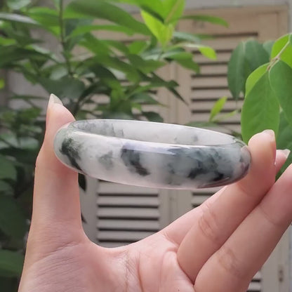 High Quality 48–72mm Jadeite Jade White Floating Black Veins YingMart Bangle Gift for Her Grandma Sister Mom Mens Feng Shui