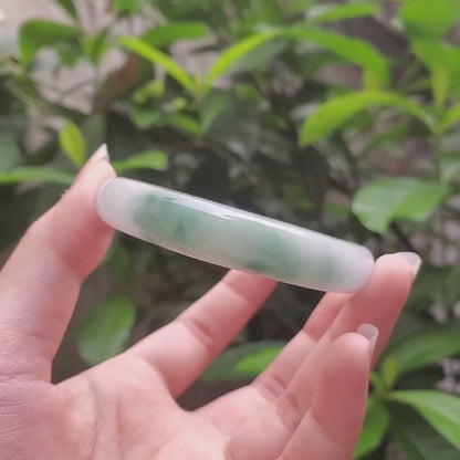 YingMart 48–72mm Jadeite Jade White Green Black Veins Bangle Gift for Her Mom Sister Grandma Personalized Bracelets
